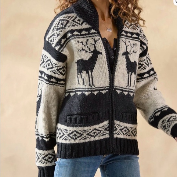 Lost Horizons Woodland Stag Deer Sweater 100% Wool Fully Fleece Lined - Unisex